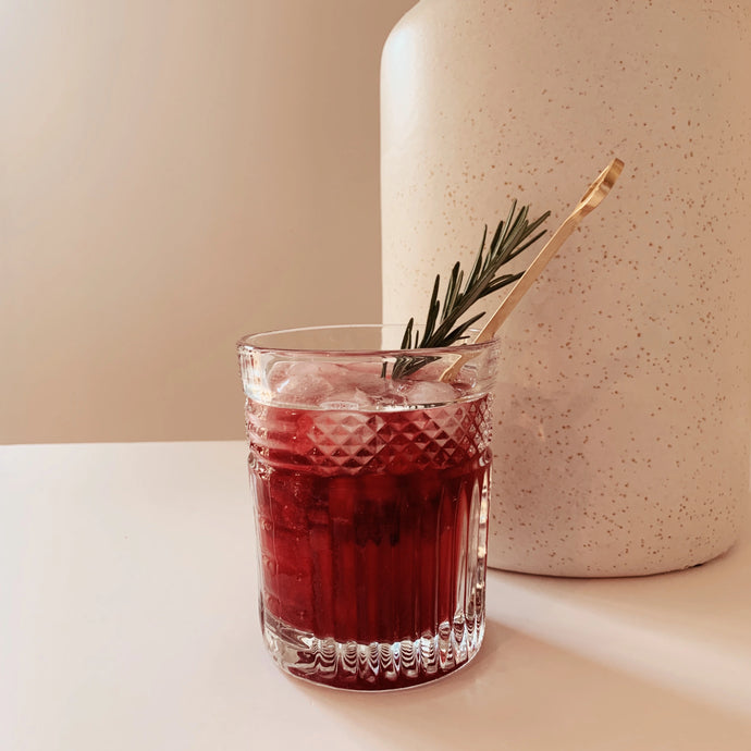 Sparkling mocktail for the holiday season